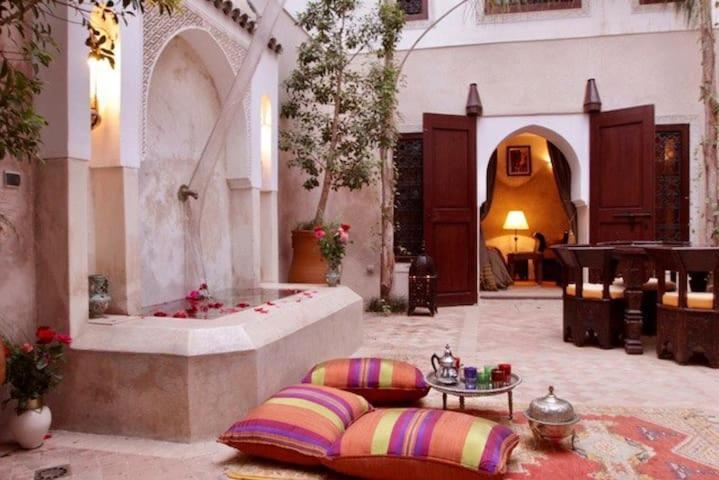 Riad Dar Rania Marrakech Medina Jemaa El Fna 马拉喀什 外观 照片